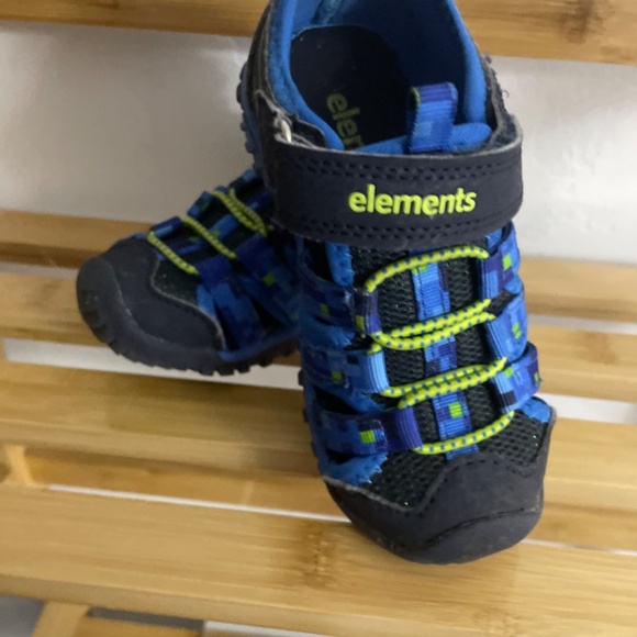 Summer Sandals Element Blue size 9 - Picture 4 of 6